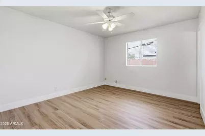2436 W Dahlia Drive, Phoenix, AZ 85029 - Photo 23