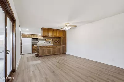 2436 W Dahlia Drive, Phoenix, AZ 85029 - Photo 7