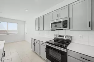 25137 W Wayland Dr, Buckeye, AZ 85326 - Photo 17