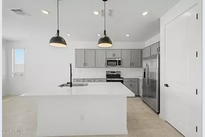 25137 W Wayland Drive, Buckeye, AZ 85326 - Photo 13