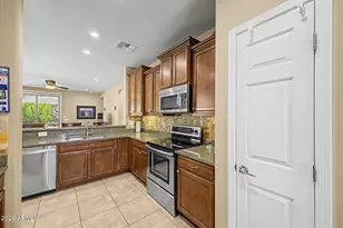 26229 W Vista N Dr, Buckeye, AZ 85396 - Photo 9