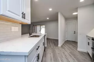 19059 N Star Ridge Dr, Sun City West, AZ 85375 - Photo 7