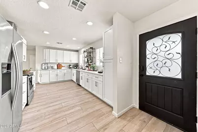 4426 N 85th Street, Scottsdale, AZ 85251 - Photo 3
