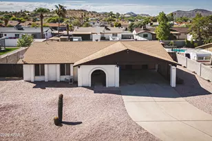 841 E Paradise Ln, Phoenix, AZ 85022 - Photo 3