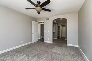 854 E Manor Dr, Chandler, AZ 85225 - Photo 13