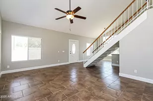 854 E Manor Dr, Chandler, AZ 85225 - Photo 5