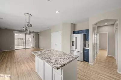 15207 W Windward Avenue, Goodyear, AZ 85395 - Photo 5