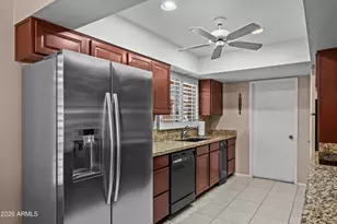 19826 N Palo Verde Dr, Sun City, AZ 85373 - Photo 13