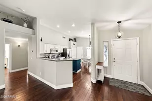 1348 S Porter St, Gilbert, AZ 85296 - Photo 5