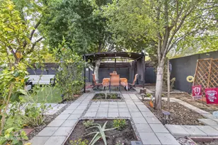 1837 E Minnezona Ave, Phoenix, AZ 85016 - Photo 63