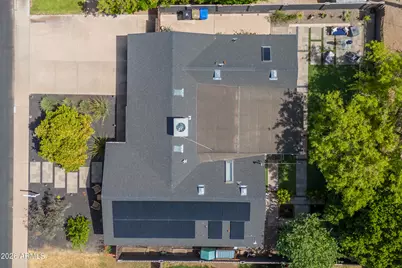 1837 E Minnezona Avenue, Phoenix, AZ 85016 - Photo 13