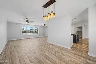 4716 W Royal Palm Rd, Glendale, AZ 85302 - Photo 9