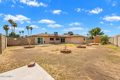 4716 W Royal Palm Road, Glendale, AZ 85302 - Photo 33