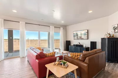 6733 E Vaquero Circle, Hereford, AZ 85615 - Photo 5