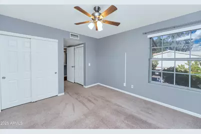 1333 E Morten Avenue #214, Phoenix, AZ 85020 - Photo 5