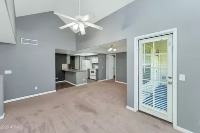 1333 E Morten Avenue #214, Phoenix, AZ 85020 - Photo 13
