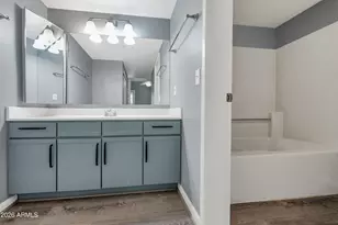 1333 E Morten Ave, Phoenix, AZ 85020 - Photo 3