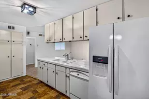 4032 W Palmaire Dr, Phoenix, AZ 85051 - Photo 11