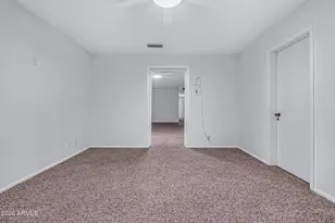 4032 W Palmaire Dr, Phoenix, AZ 85051 - Photo 21