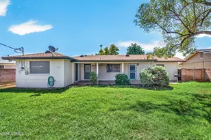 4032 W Palmaire Dr, Phoenix, AZ 85051 - Photo 45