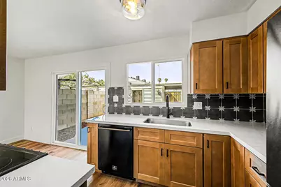 415 E Redmon Drive, Tempe, AZ 85283 - Photo 7