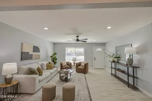 9043 N 16th Dr, Phoenix, AZ 85021 - Photo 15