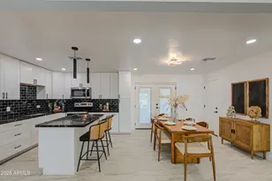 9043 N 16th Dr, Phoenix, AZ 85021 - Photo 7