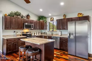3339 Navajo Dr, Overgaard, AZ 85933 - Photo 11