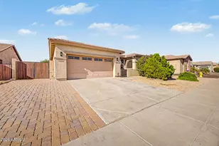 1918 E Indigo Ct, Gilbert, AZ 85298 - Photo 3