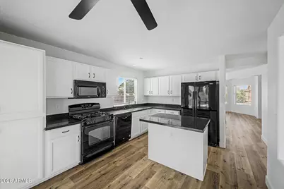 835 W Cooley Drive, Gilbert, AZ 85233 - Photo 9