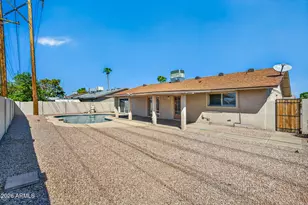 619 E Diamond Dr, Tempe, AZ 85283 - Photo 33
