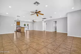 619 E Diamond Dr, Tempe, AZ 85283 - Photo 7