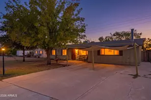 2214 W Keim Dr, Phoenix, AZ 85015 - Photo 1