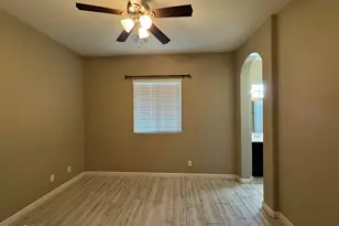 1367 S Country Club Dr, Mesa, AZ 85210 - Photo 19
