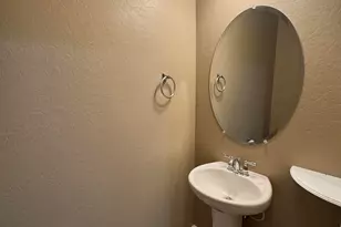 1367 S Country Club Dr, Mesa, AZ 85210 - Photo 21