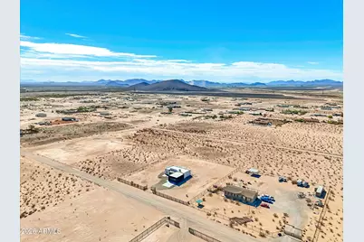 35335 W McNeil Street, Arlington, AZ 85322 - Photo 45