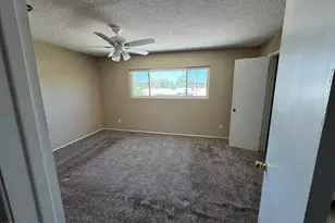 532 E 4th Pl, Mesa, AZ 85203 - Photo 11