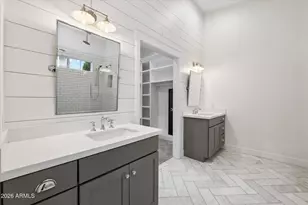 4311 E Earll Dr, Phoenix, AZ 85018 - Photo 17