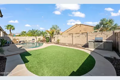 11934 W Villa Chula Lane, Sun City, AZ 85373 - Photo 19