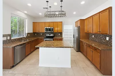 2714 E Birchwood Place, Chandler, AZ 85249 - Photo 11