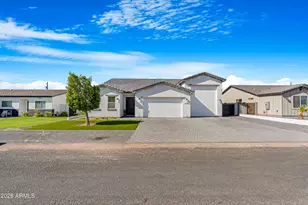 5742 E Red Bird Ln E, San Tan Valley, AZ 85140 - Photo 5