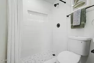 20450 N 14th Ln, Phoenix, AZ 85027 - Photo 15