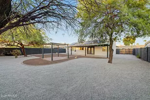 20450 N 14th Ln, Phoenix, AZ 85027 - Photo 25