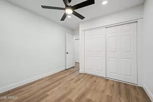 20450 N 14th Ln, Phoenix, AZ 85027 - Photo 17
