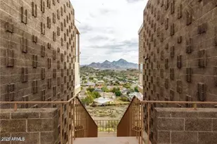 1057 E Butler Dr, Phoenix, AZ 85020 - Photo 21