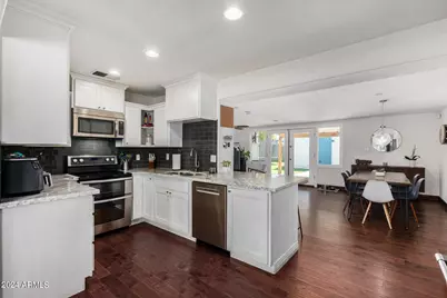1103 E Georgia Avenue, Phoenix, AZ 85014 - Photo 13