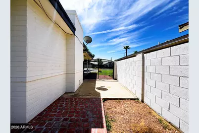 1838 E Hazelwood Street, Phoenix, AZ 85016 - Photo 23