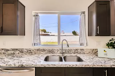 800 W Howe Street, Tempe, AZ 85281 - Photo 17