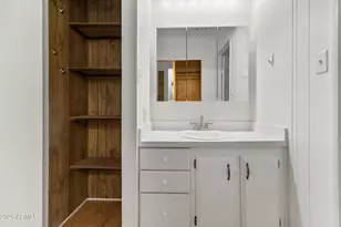120 N Val Vista Dr, Mesa, AZ 85213 - Photo 31