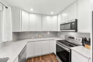 14239 N 26th Ln, Phoenix, AZ 85023 - Photo 5